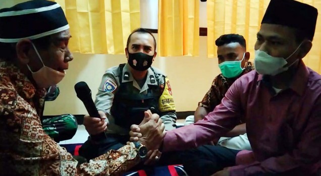 "Proses Ijab Kabul di Aula Mapolsek Wolio.