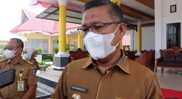 "Wali Kota Kendari, Sulkarnain Kadir.