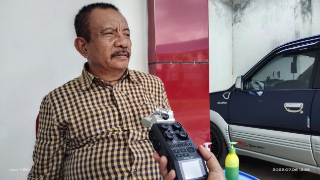 "Pakar Hukum Tata Negara Sultra, Dr LM Bariun. Foto: Istimewa