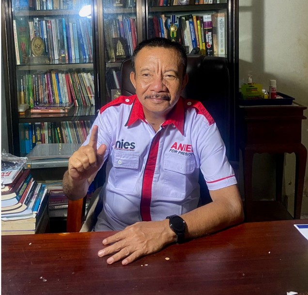 "Ketua Relawan Anis Sultra, Dr LM Bariun SH, MH. Foto: Istimewa